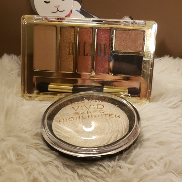 milani / makeup revolution Other - Milani EyeshadowPalette/makeuprevolutionhighlight